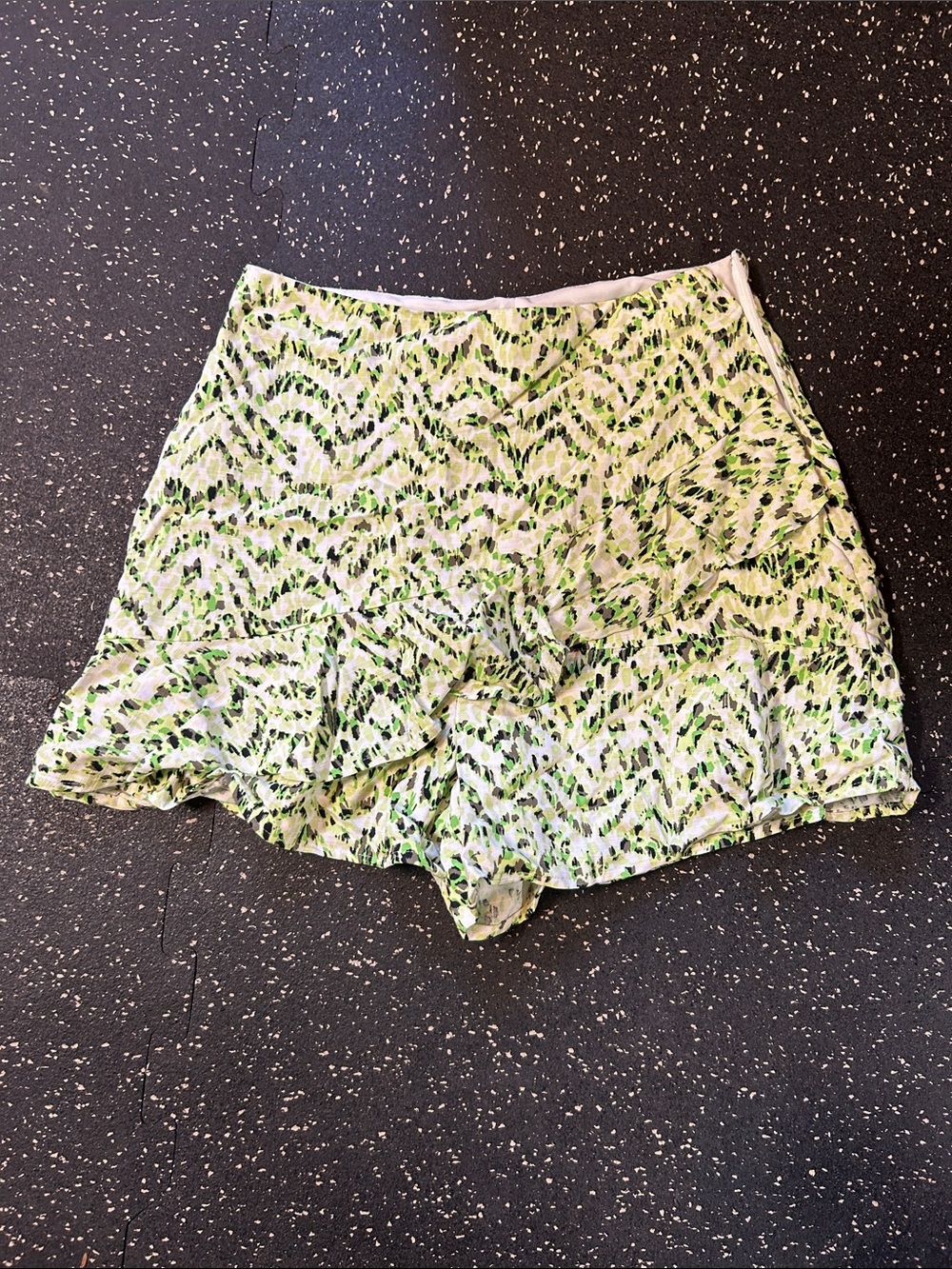 Bar III Green Patterned Ruffle Skort